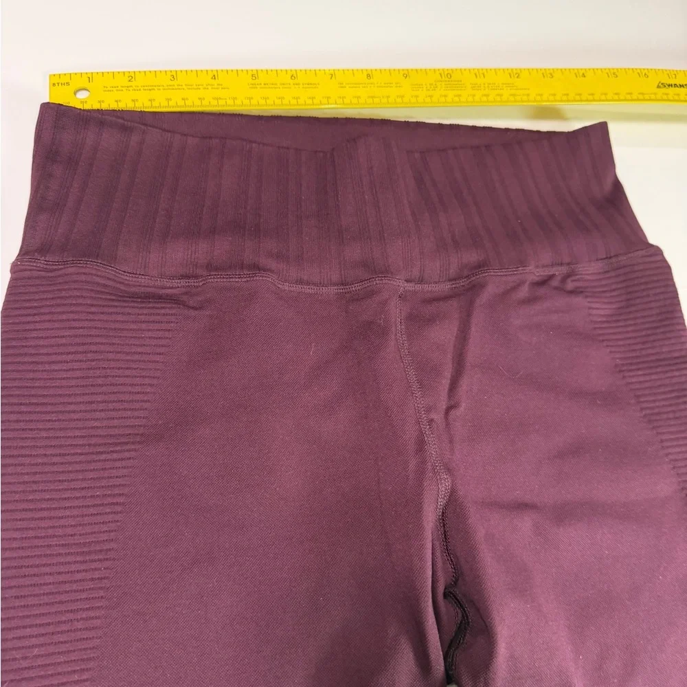 Athleta Women's Dark Purple/maroon Leggings - Picture 3 of 8